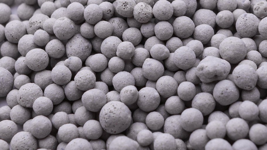 small pellets 01.jpg